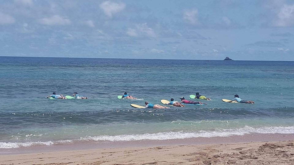 Apprenez à surfer en toute sécurité avec Martinique Surf Up
